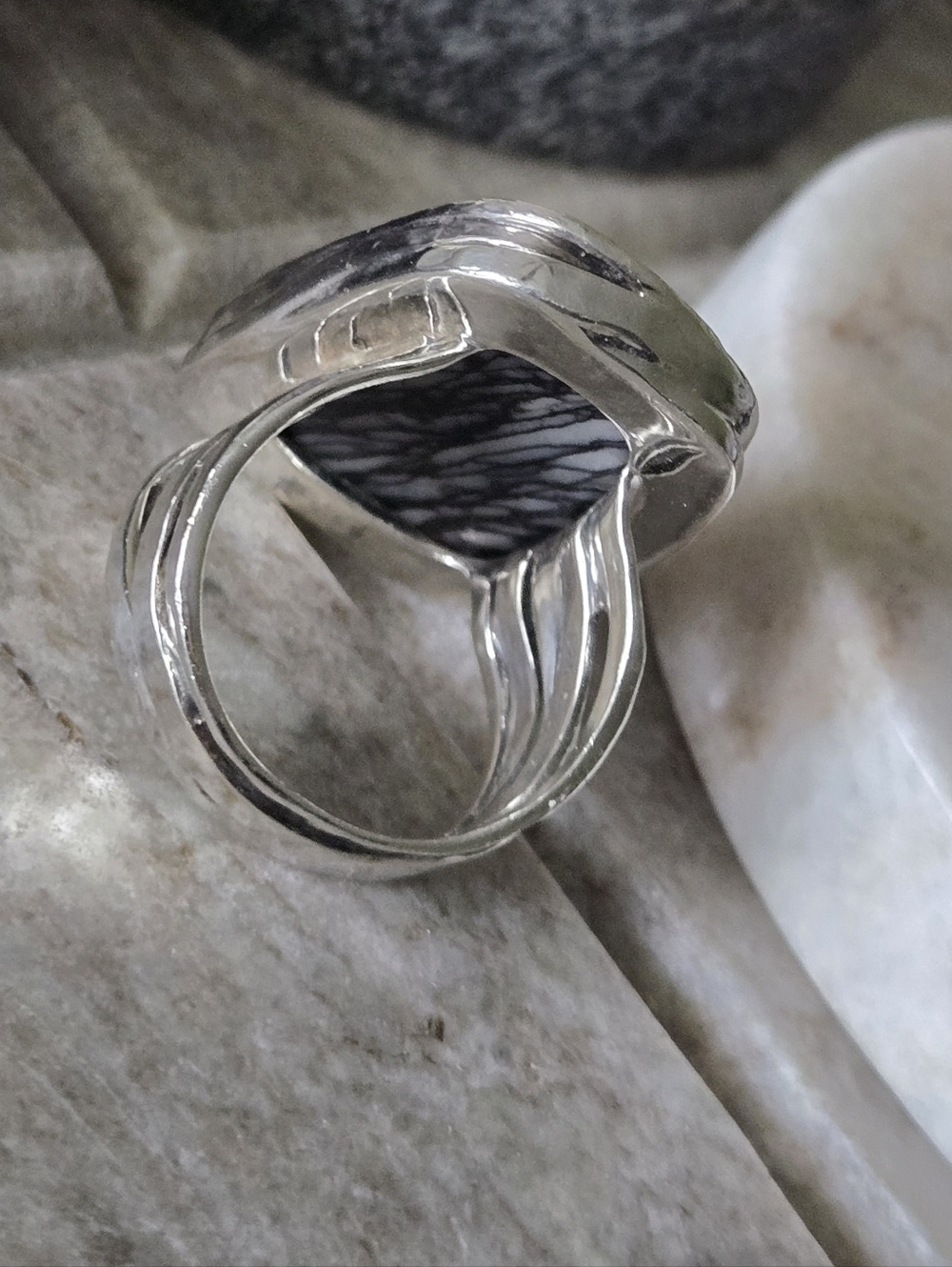 Silpada Abstract Ring - Picture 11 of 16